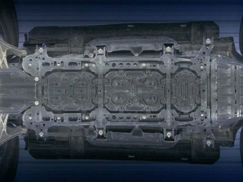 Used 2023 Ford F150 Lightning XLT w/ Equipment Group 312A High image 19