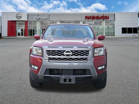 Certified 2025 Nissan Frontier SV w/ SV Convenience Package RWD image 2