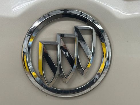 Used 2012 Buick Enclave Leather image 14