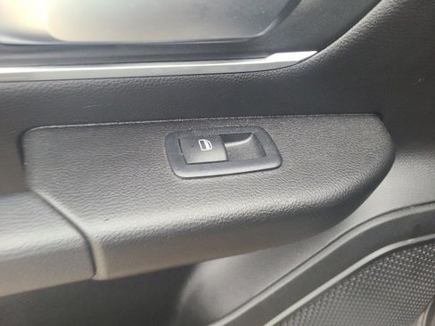 Used 2022 RAM 1500 Big Horn image 15