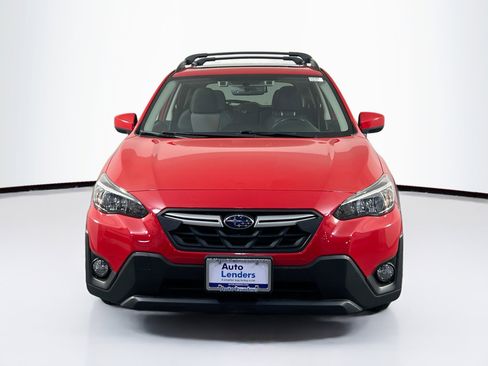 Used 2023 Subaru Crosstrek 2.0i Premium image 2