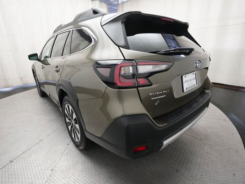 Certified 2024 Subaru Outback Limited AWD/4WD image 36