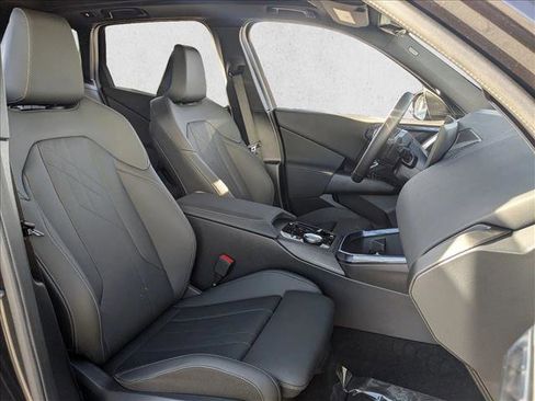 Used 2025 BMW X3 xDrive30i w/ Premium Package image 21