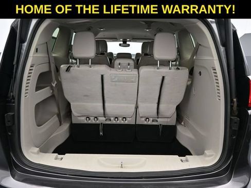 Used 2018 Chrysler Pacifica Touring-L Plus FWD image 43