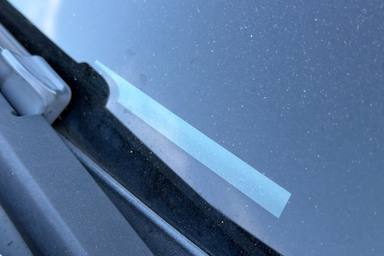 Used 2012 INFINITI M35 w/ Deluxe Touring Pkg RWD image 2