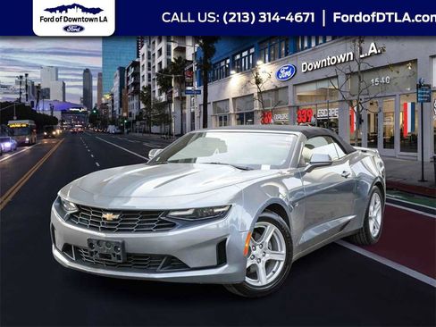 Used 2020 Chevrolet Camaro LT image 1