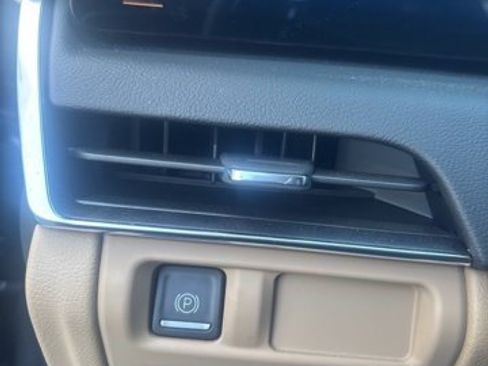 Certified 2025 Cadillac CT5 Premium Luxury RWD image 21
