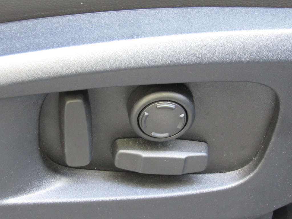 Used 2024 Land Rover Defender 110 S AWD/4WD image 20