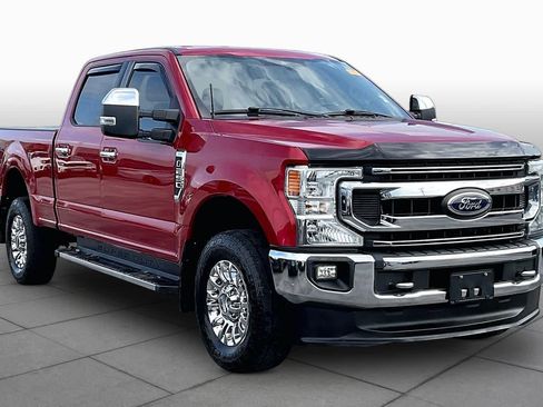 Used 2021 Ford F250 XLT w/ XLT Premium Package AWD/4WD image 3