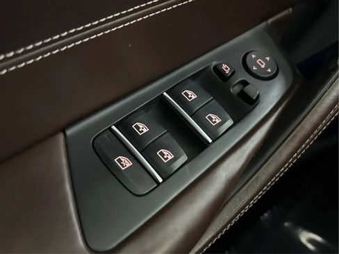 Used 2018 BMW 540i xDrive AWD/4WD image 43