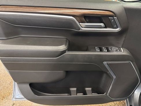 Used 2024 Chevrolet Silverado 1500 RST w/ Dark Appearance Package image 10