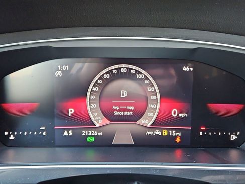 Used 2024 Volkswagen Tiguan Wolfsburg Edition image 13