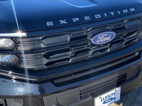 Certified 2025 Ford Expedition Max Active image 31
