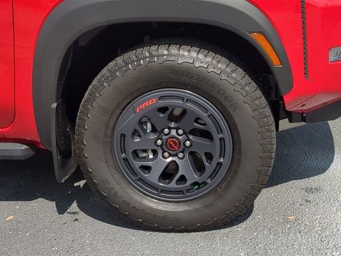 Certified 2023 Nissan Frontier PRO-4X w/ Pro-4X Premium Package image 11