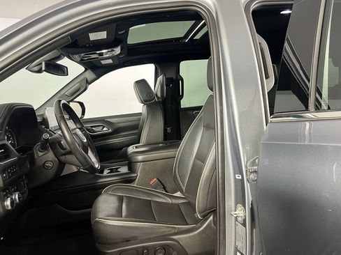 Used 2021 GMC Yukon SLT w/ SLT Luxury Plus Package image 23