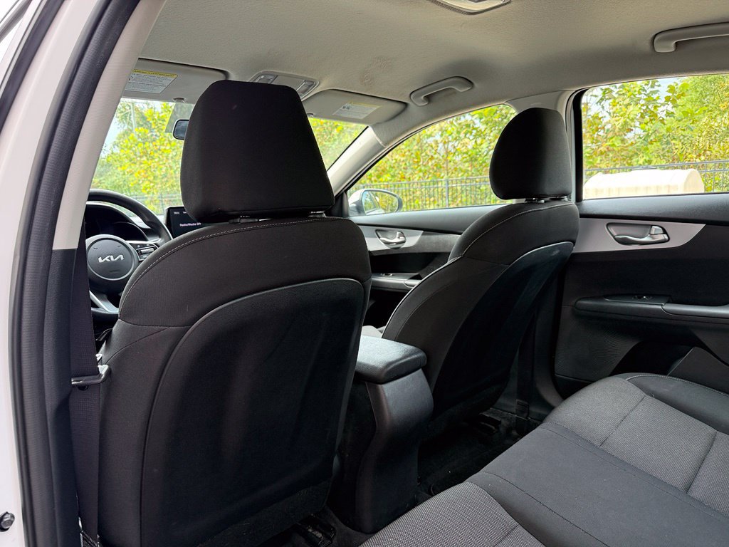 Used 2024 Kia Forte LXS FWD image 31