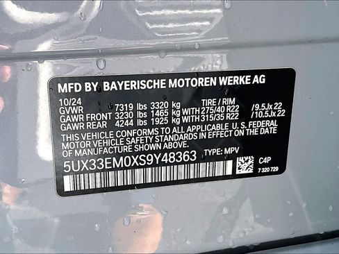 Used 2025 BMW X7 M60i image 36