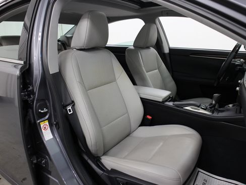 Used 2017 Lexus ES 350 image 32