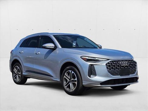 New 2025 Audi Q5 Premium Plus image 6