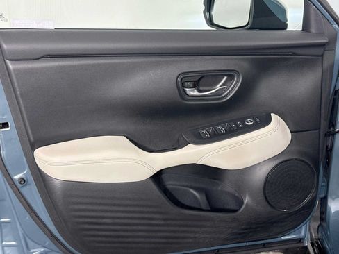 Used 2024 Honda HR-V EX-L image 12