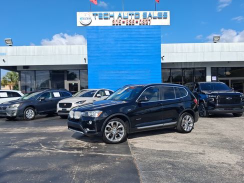 Used 2016 BMW X3 xDrive28i w/ XLine AWD/4WD image 2