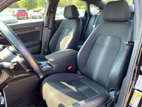 Used 2025 Honda Civic Sport image 21