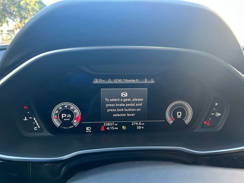 Used 2022 Audi Q3 2.0T Premium Plus w/ Premium Plus Package image 25