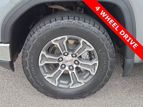 Used 2023 GMC Sierra 1500 SLT w/ SLT Convenience Package image 7