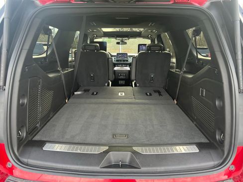 Used 2021 Chevrolet Suburban Z71 w/ Rear Media and Nav Package image 7