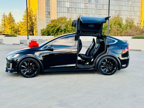 Used 2021 Tesla Model X Long Range image 49