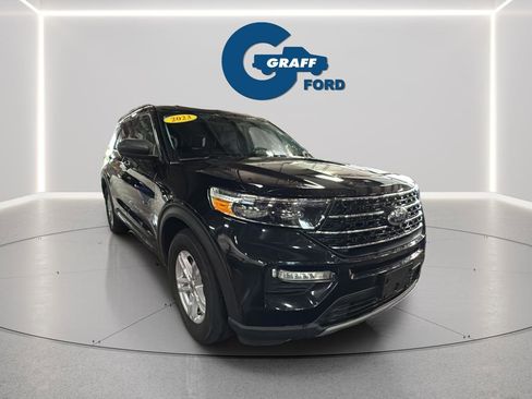 Used 2023 Ford Explorer XLT w/ Equipment Group 202A AWD/4WD image 5