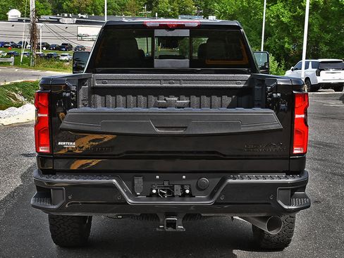 New 2026 Chevrolet Silverado 2500 High Country w/ High Country Premium Package AWD/4WD image 8