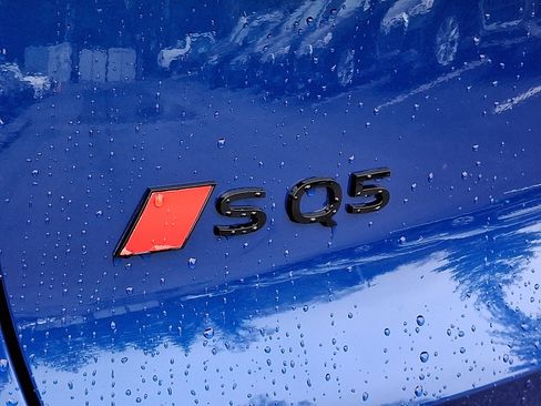 New 2025 Audi SQ5 Premium Plus image 19