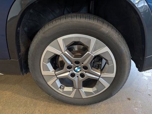 Used 2023 BMW X1 xDrive28i w/ Convenience Package image 9