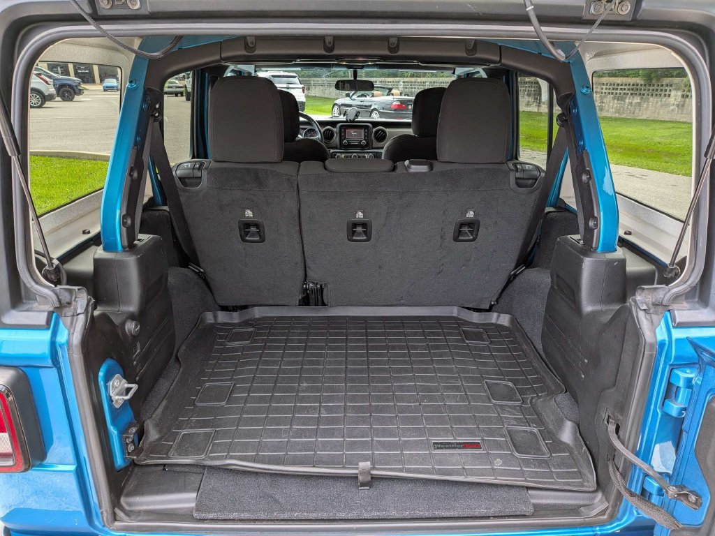 Used 2020 Jeep Wrangler Unlimited Sport S AWD/4WD image 18