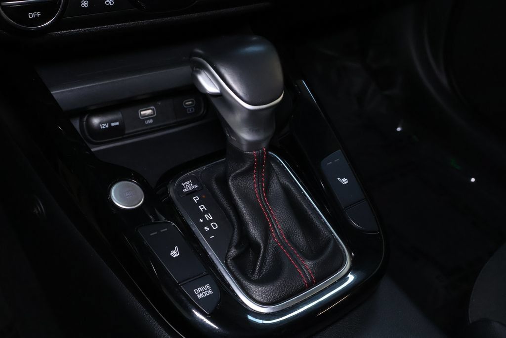 Used 2023 Kia Soul GT-Line w/ GT-Line Technology Package FWD image 32