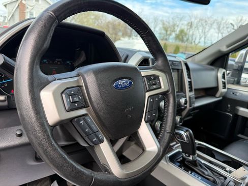 Used 2018 Ford F150 Lariat w/ Equipment Group 502A Luxury AWD/4WD image 44
