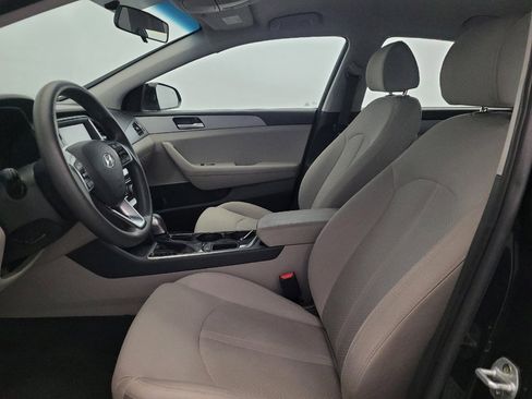 Used 2019 Hyundai Sonata SE FWD image 17
