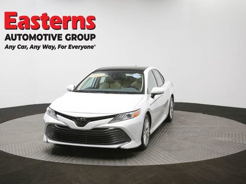 Used 2019 Toyota Camry XLE image 55