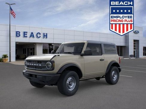 New 2025 Ford Bronco 2-Door AWD/4WD image 1