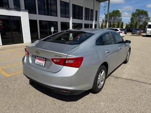 Used 2022 Chevrolet Malibu LS w/ Driver Confidence Package II FWD image 5