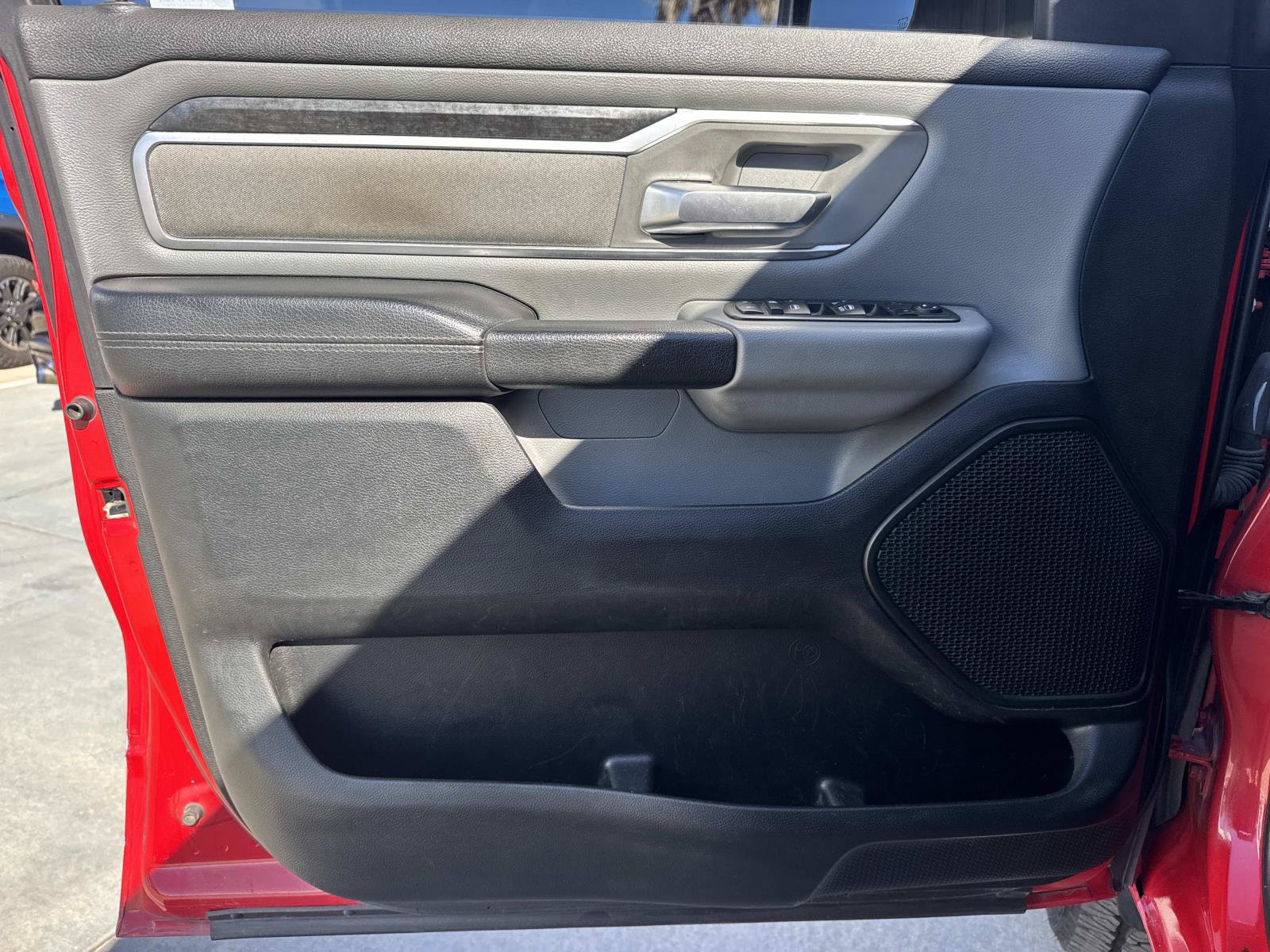 Used 2019 RAM 1500 Big Horn AWD/4WD image 18