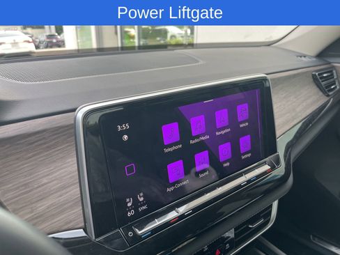 Used 2025 Volkswagen Atlas SEL AWD/4WD image 10