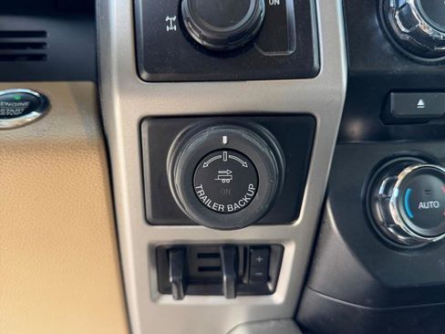 Used 2016 Ford F150 Lariat image 7