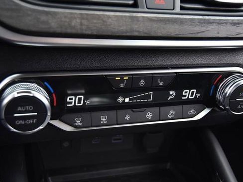 New 2025 Nissan Altima 2.5 SL image 18