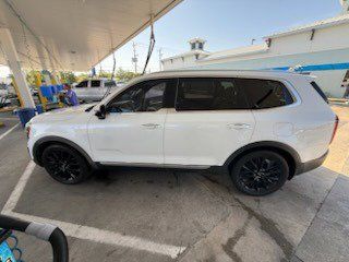 Used 2020 Kia Telluride SX w/ SX Prestige Package AWD/4WD image 8