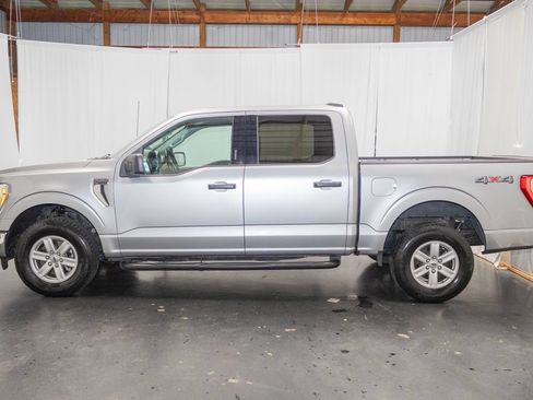 Used 2022 Ford F150 XLT w/ Equipment Group 301A Mid AWD/4WD image 5