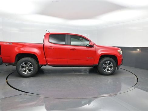 Used 2019 Chevrolet Colorado Z71 image 31