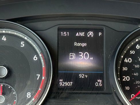 Used 2021 Volkswagen Atlas SE w/ Towing Package AWD/4WD image 25