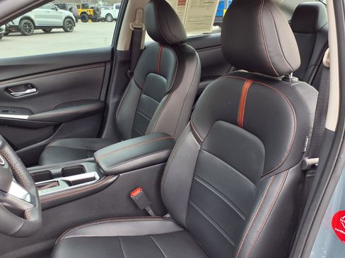 Certified 2025 Nissan Sentra SR w/ SR Premium Package image 12